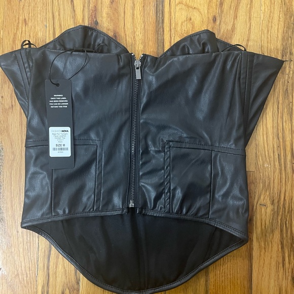 Faux leather corset top - Picture 2 of 5